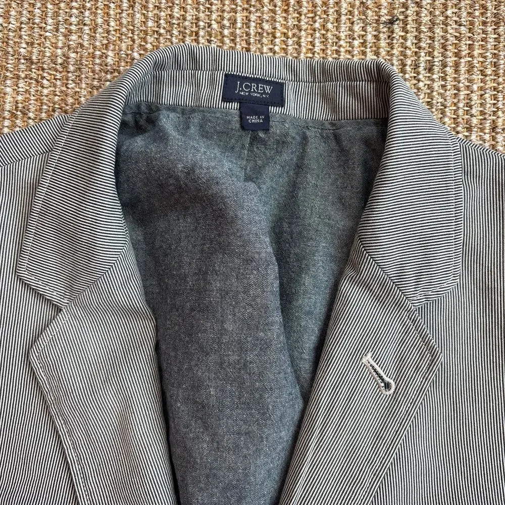 🤵 J.Crew Men's Pinstripe Blazer | Size XL | Gray & White